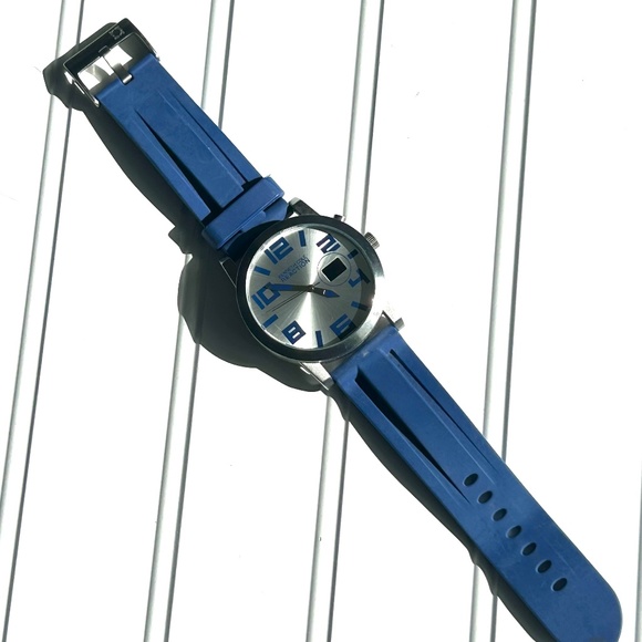 Kenneth Cole Reaction Mens Silicone Watch Blue - Picture 2 of 9